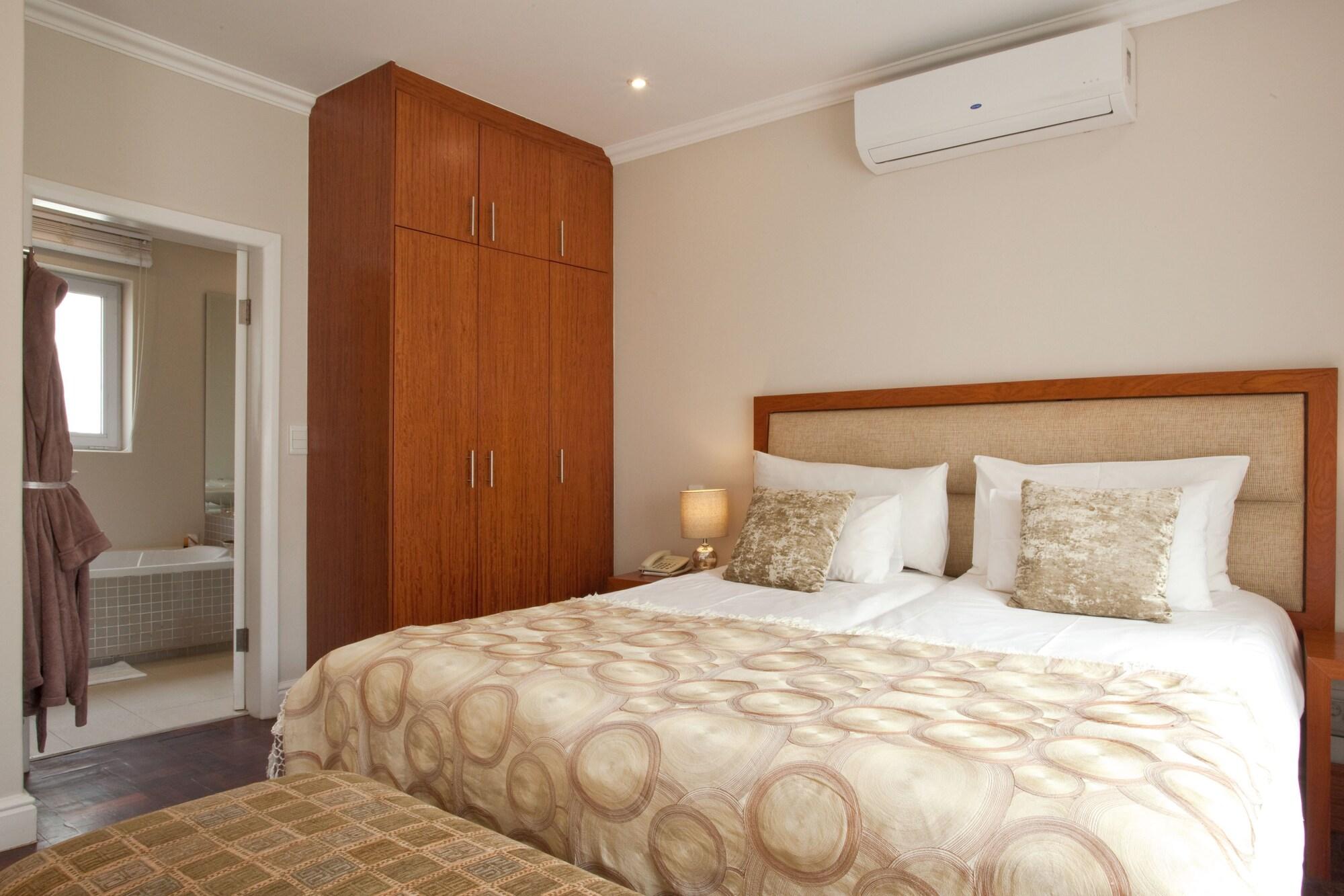 Cascade Manor Hotel Paarl Exterior photo