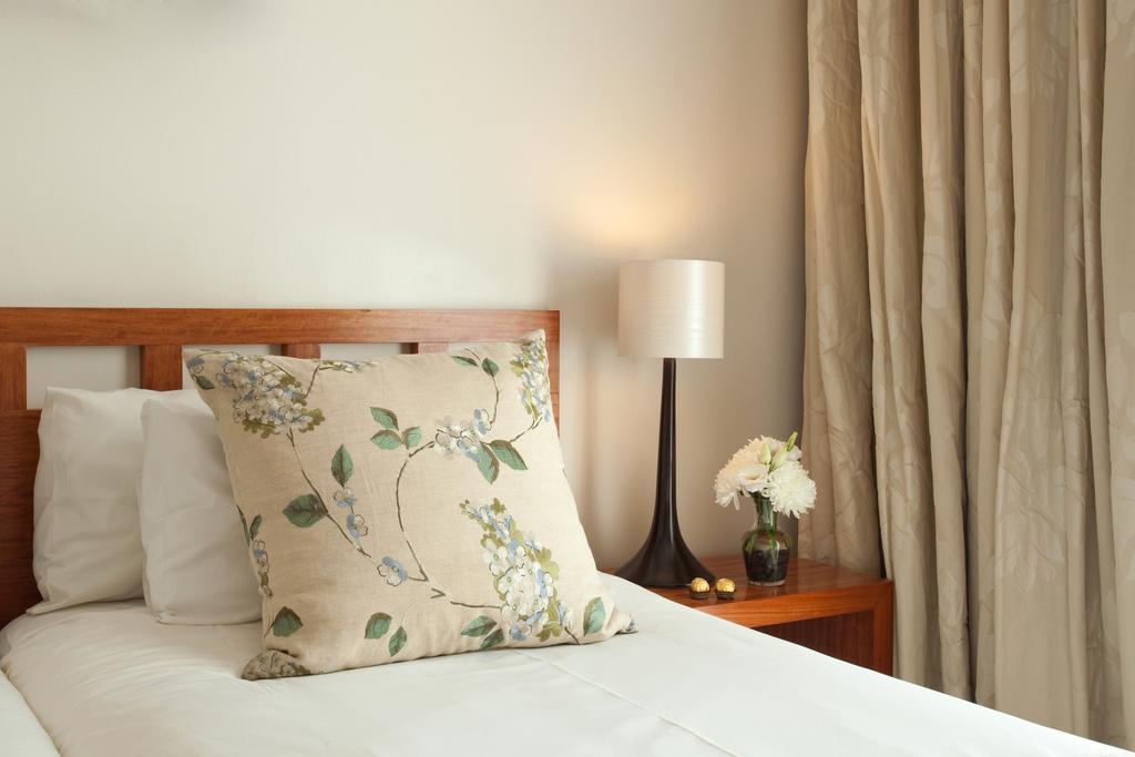Cascade Manor Hotel Paarl Exterior photo